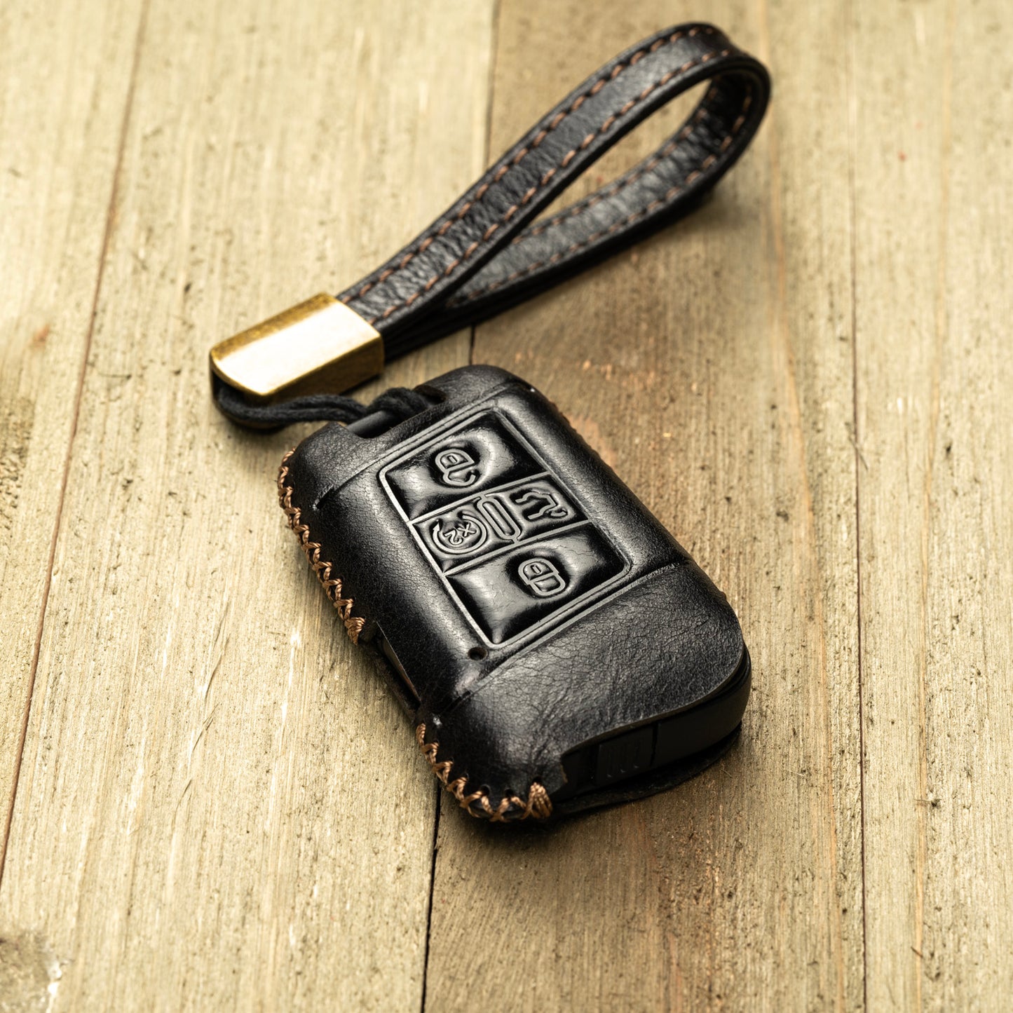 Vitodeco Superior Leather Key Fob Case Compatible for Volkswagen Atlas, Jetta, Passat, Arteon, Tiguan, Golf GTI, Golf R 2018-2024, 5-Button