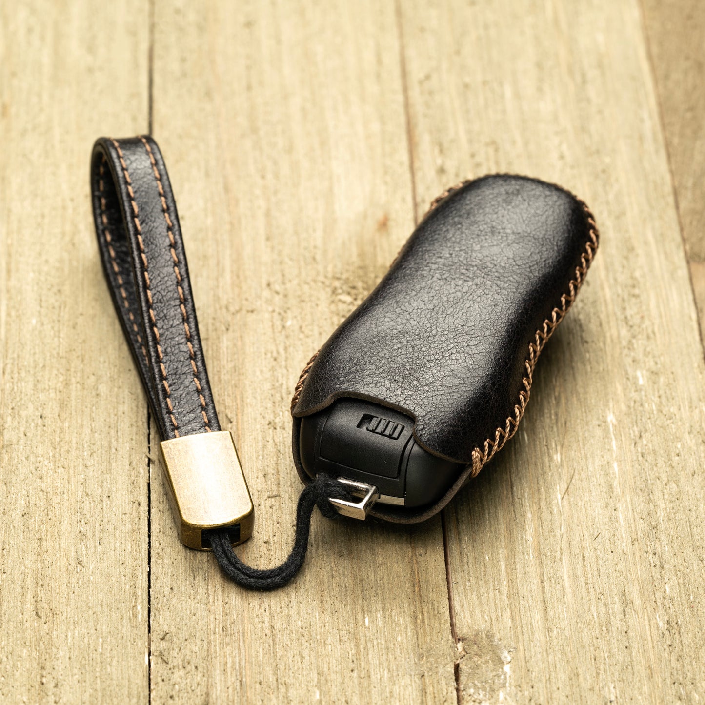 Vitodeco Superior Leather Key Fob Case Compatible for Porsche 718, Porsche 911, Porsche Panamera, Porsche Cayenne, 4-Button