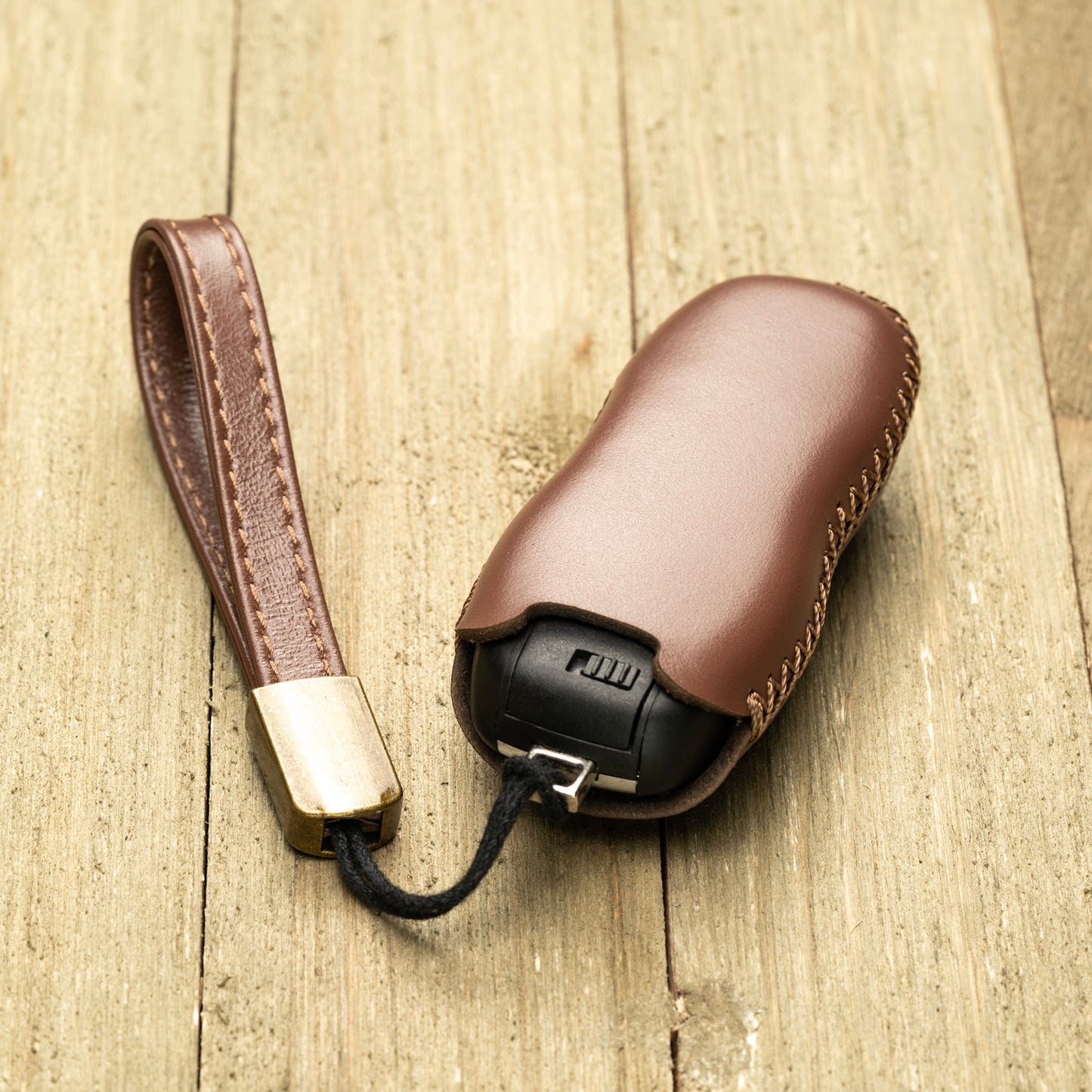 Vitodeco Superior Leather Key Fob Case Compatible for Porsche 718, Porsche 911, Porsche Panamera, Porsche Cayenne, 4-Button