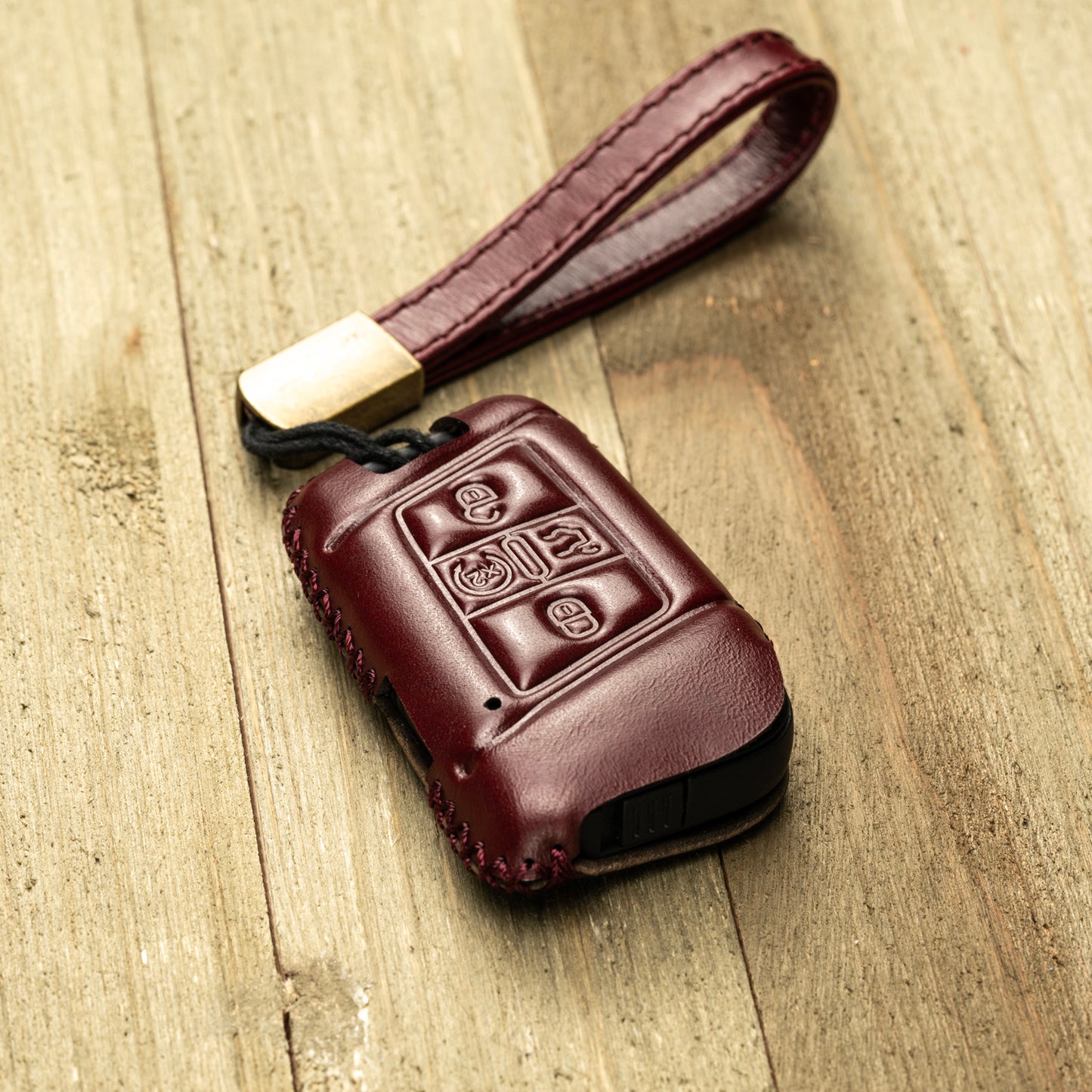 Vitodeco Superior Leather Key Fob Case Compatible for Volkswagen Atlas, Jetta, Passat, Arteon, Tiguan, Golf GTI, Golf R 2018-2024, 5-Button