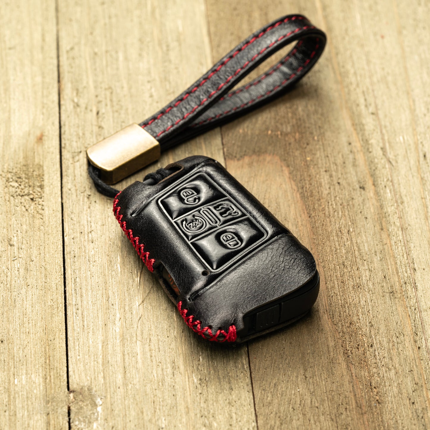 Vitodeco Superior Leather Key Fob Case Compatible for Volkswagen Atlas, Jetta, Passat, Arteon, Tiguan, Golf GTI, Golf R 2018-2024, 5-Button