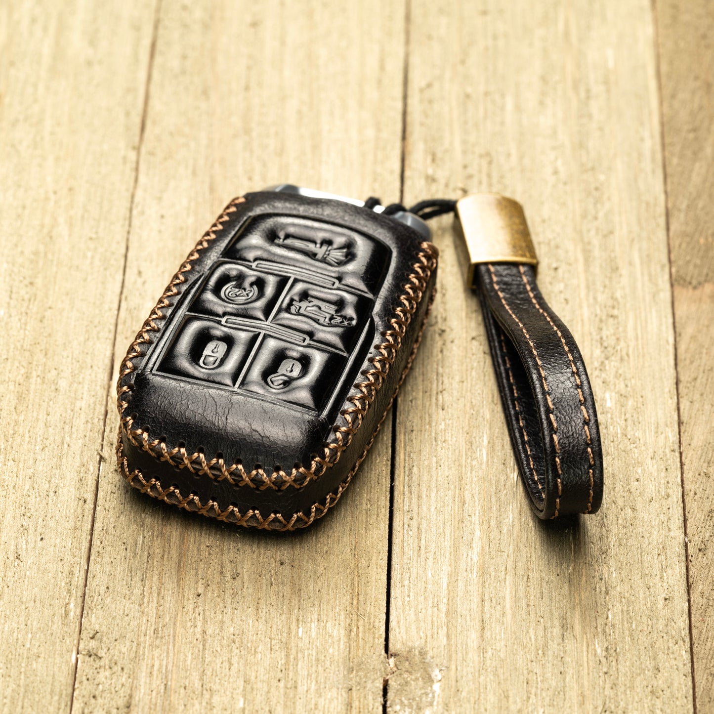 Vitodeco Superior Leather Key fob case compatible for RAM 2500, 3500, 4500, 5500 2019-2025, 5-Button