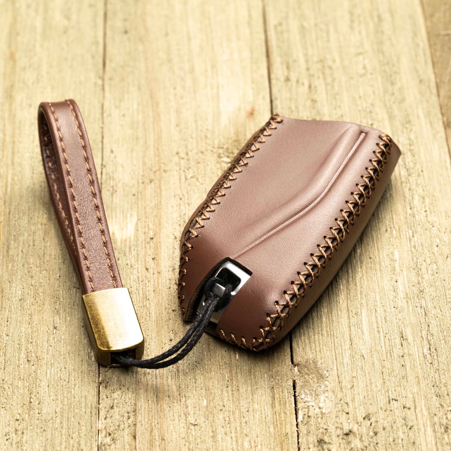 Vitodeco Superior Leather Key Fob Case Compatible for 2023-up BMW X7, X1, 3 series, 7 series, iX, i4, i7, 2024-up BMW X5, X6, 5 Series, 4-Button