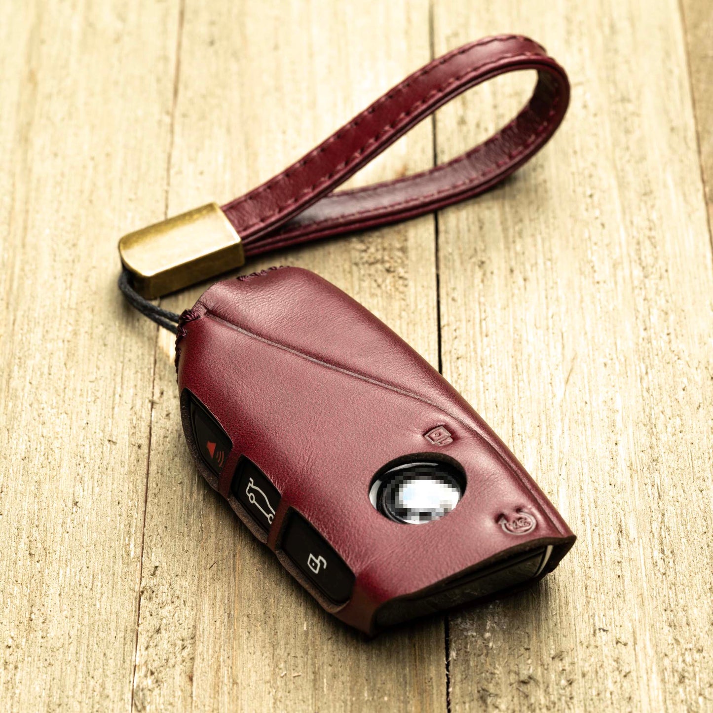 Vitodeco Superior Leather Key Fob Case Compatible for 2023-up BMW X7, X1, 3 series, 7 series, iX, i4, i7, 2024-up BMW X5, X6, 5 Series, 4-Button