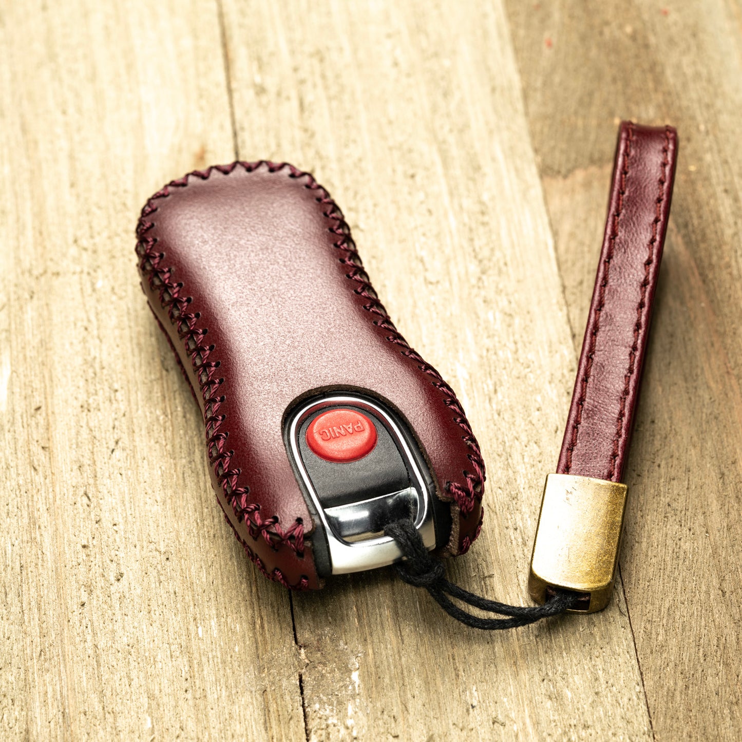 Vitodeco Superior Leather Key Fob Case Compatible for 2020-2025 Porsche Cayenne, Macan, Panamera, 718, 911, 3-Button